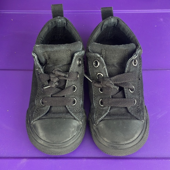 Black Converse sz 9 Infant - Picture 7 of 10